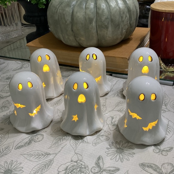 Small Led Ghost - Picture 3 of 3
